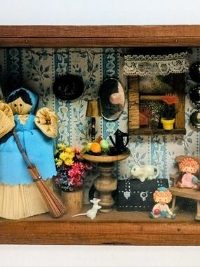 Antique Miniature Shadow Box Diorama Folk Art Cottage Scene Dolls Mice Broom